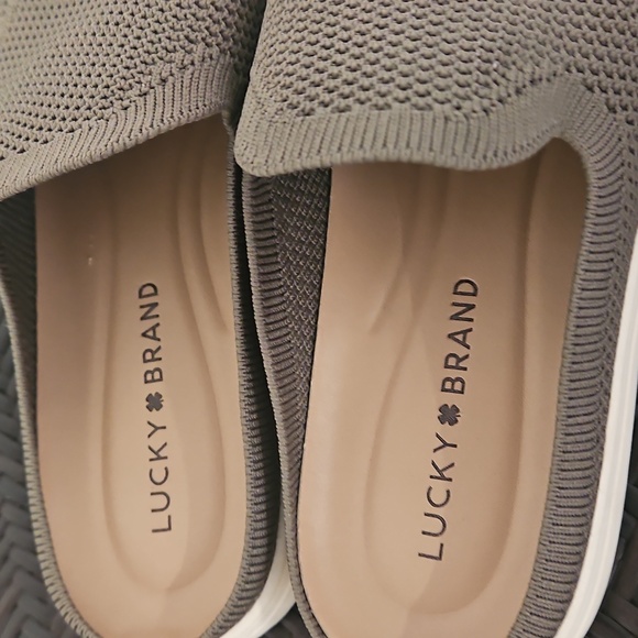 Lucky Brand Larlan Mule Slip On Shoes in Army Green Size 7.5 - Picture 6 of 9